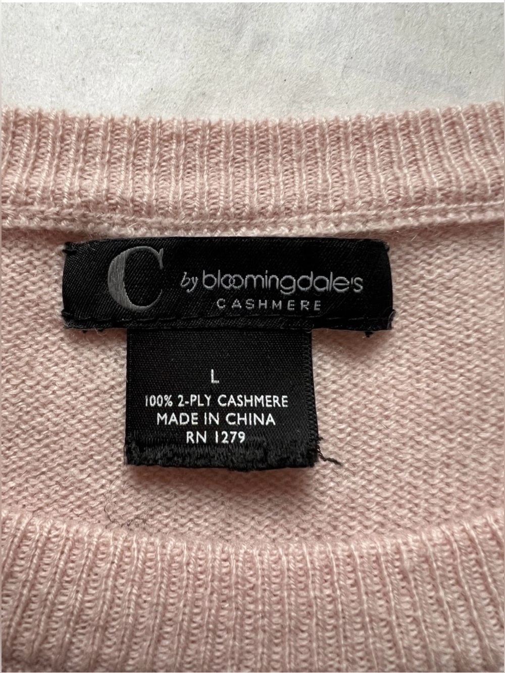 C by Bloomingdale's 100% Cashmere Crewneck Sweater Pink 2-Ply Pullover Size L - Picture 7 of 9